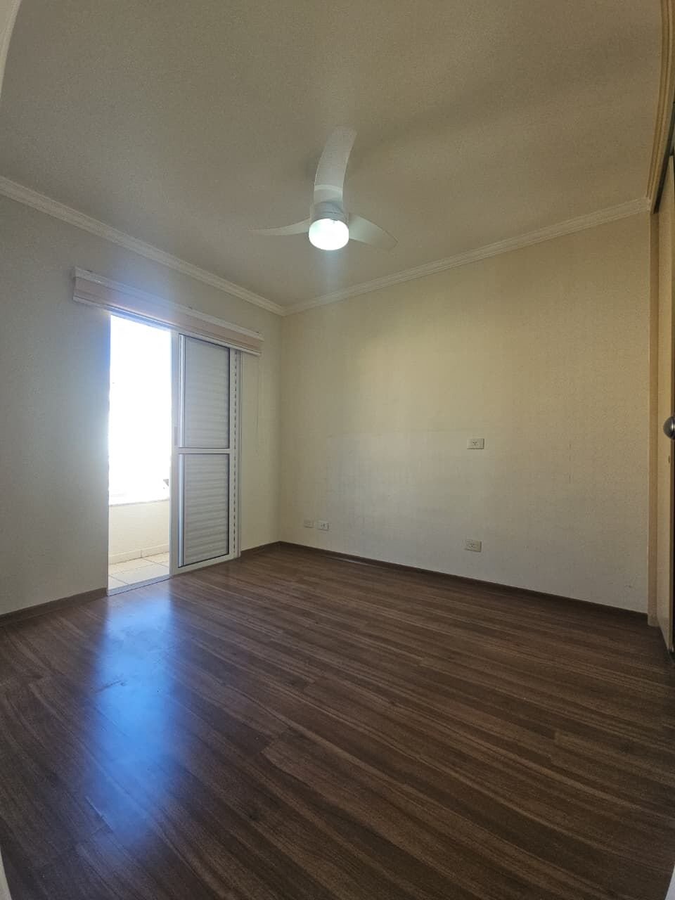 Casa em condomínio fechado no Jardim das Indústrias, São José dos Campos