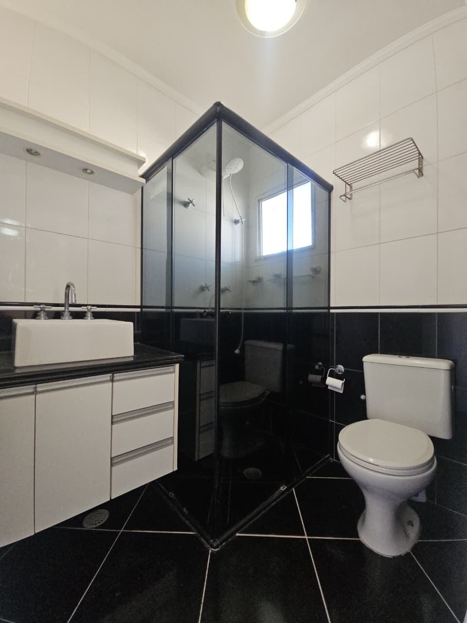 Casa em condomínio fechado no Jardim das Indústrias, São José dos Campos