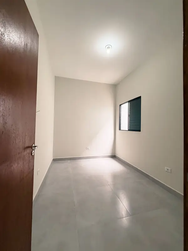 Ideal para quarto infantil ou home office